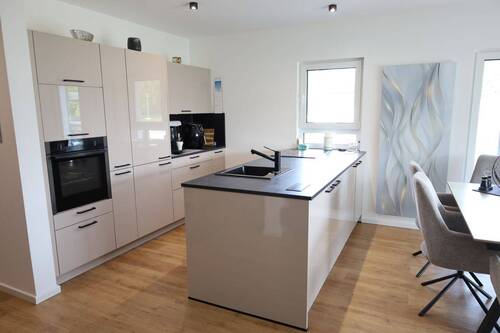 Küche - Mehrfamilienhaus, Wohnhaus mit 125,40 m&sup2; in Bodelshausen zum Kaufen