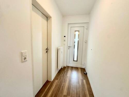 Eingangsbereich - 2 Zimmer Etagenwohnung zum Kaufen in Düsseldorf