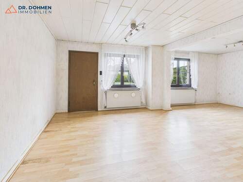 Wohn- und Esszimmer - 