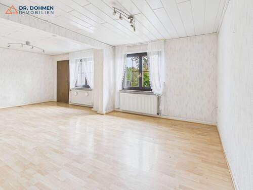 Wohn- und Esszimmer - 