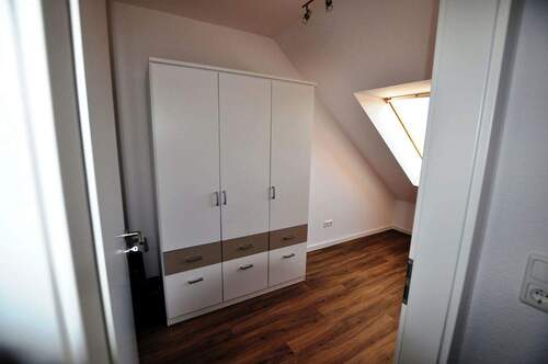 kleines Schlafzimmer_1 - 