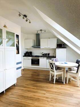 Einbauküche_Essbereich - 