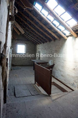 nicht ausgebauter Teil im Dachegeschoss - 