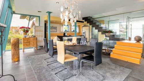 EG Wohnzimmer 3 - Licht trifft Sonne, großzügig geschnittenes Architektenhaus