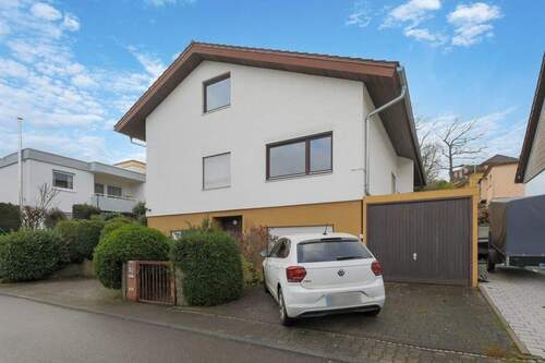 Straßenansicht - 1 Zimmer Einfamilienhaus in Pforzheim / Sonnenberg