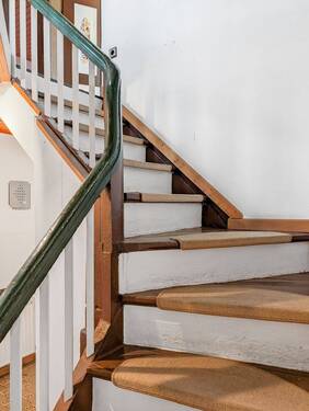 Treppe - Werz Immobilien - 