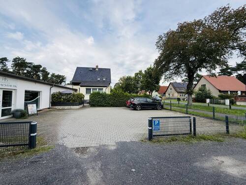 Parkplatz - 