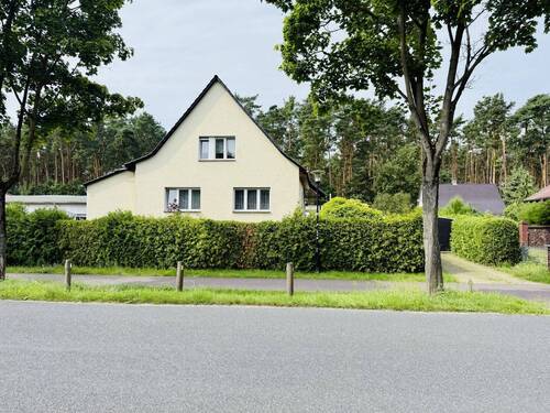 Straßenansicht EFH - 6 Zimmer Einfamilienhaus in Wusterwitz