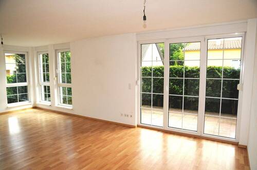 Wohnraum EG mit Terrassenber. - Mehrfamilienhaus, Wohnhaus in Hohen Neuendorf