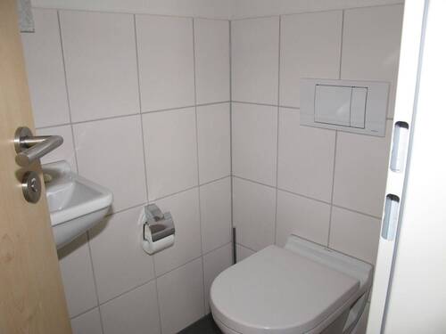 WC - 
