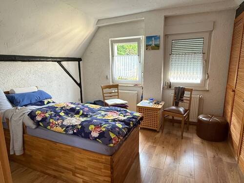 Nr 4. OG Schlafzimmer - 