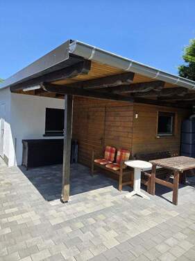 Schuppen an der Garage - 