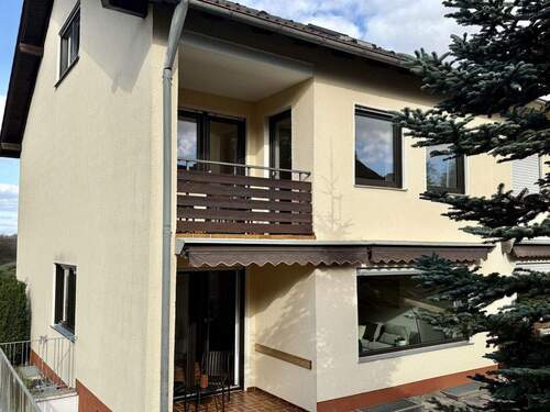 Ansicht Haus - Gartenseite - 5 Zimmer Doppelhaushälfte zum Kaufen in Hof