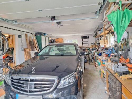 Garage - 
