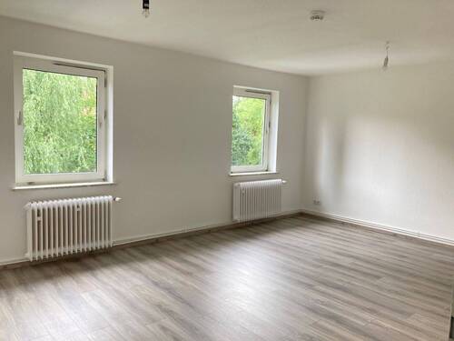 Wohnzimmer - Geräumige 3-Zimmerwohnung - naturnahe Lage mit Top-Verkehrsanbindung (Musterbilder)