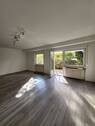 Wohnen/Zugang Terrasse - 2 Zimmer Terrassenwohnung in Stadtnähe