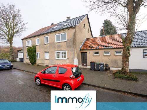 Hausnasicht. - Charmante Doppelhaushälfte mit Ausbaureserve und vielseitigen Nutzungsmöglichkeiten auf 116m² Wfl.