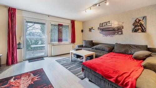 Wohnzimmer - 4 Zimmer Bauernhaus, Landhaus zum Kaufen in Stelzenberg