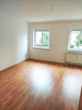 Schlafzimmer - Etagenwohnung mit 68,00 m² in Gersdorf zur Miete