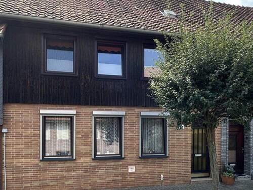 Hausansicht - 5 Zimmer Reihenmittelhaus zum Kaufen in Schöppenstedt
