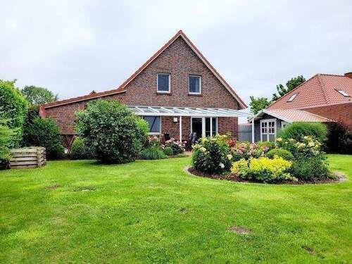 Ansicht/Garten - 4 Zimmer Mehrfamilienhaus, Wohnhaus zum Kaufen in Norden