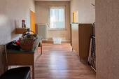 EG - Flur - 7 Zimmer Mehrfamilienhaus, Wohnhaus in Uelzen