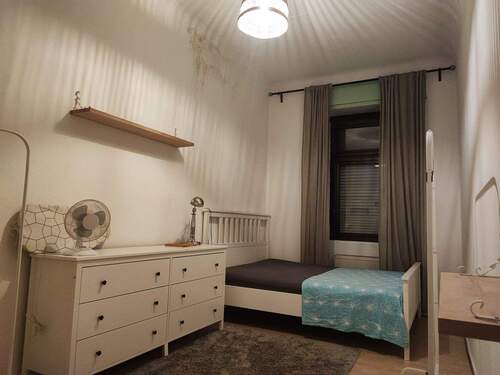 Schlafzimmer 2.jpg - 