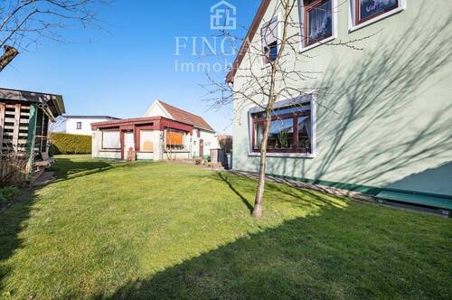 Garten - 7 Zimmer Einfamilienhaus zum Kaufen in Osterholz-Scharmbeck