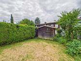 Garten mit Gartenhaus - 