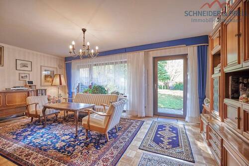 Wohnzimmer - 6 Zimmer Reihenendhaus in Alling