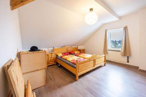 DG: Wohnzimmer / Kind 2 / Büro / Gast - 