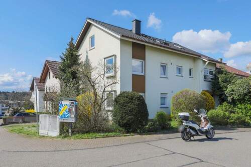 Straßenansicht 21 - Solides und gut vermietetes 3-Fam.-Haus mit zusätzlichem EFH und Getränkelager in Halbhöhenlage!