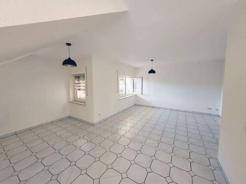 20220922_175014.jpg - Etagenwohnung mit 93,00 m&sup2; in Neuenstein zur Miete