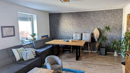  Wohnzimmer - Etagenwohnung mit 101,00 m&sup2; in Kaufbeuren zum Kaufen