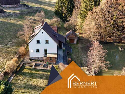 Außenansicht - 5 Zimmer Einfamilienhaus zum Kaufen in Sonnefeld