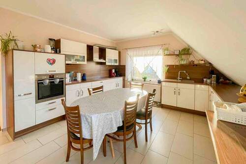 Küche_Wohnung_OG - 1 Zimmer Einfamilienhaus zum Kaufen in Sereetz