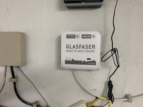 Glasfaserbox im Keller - 