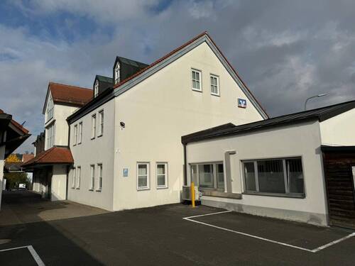 Rückansicht - 4 Zimmer Büro in Bindlach