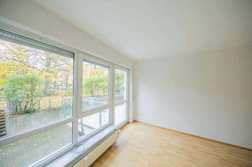 mit aussenrollos - 3 Zimmer Etagenwohnung in Berlin