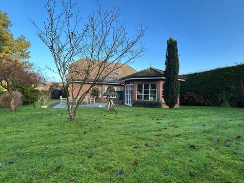 Rückansicht - Hemmelsdorf, Haus in Seenähe - 795.000,00&nbsp;EUR Kaufpreis, ca.&nbsp; 150,00&nbsp;m&sup2;&nbsp;Wohnfl&auml;che