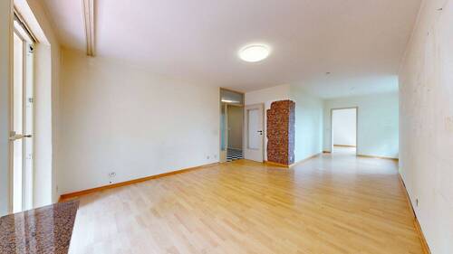 Wohn-/Essbereich II - 4 Zimmer Etagenwohnung in Frankfurt am Main