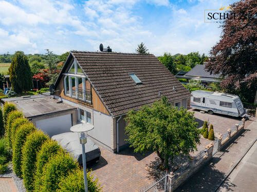Ansicht - 6 Zimmer Einfamilienhaus zum Kaufen in Westerstede / Ocholt
