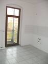 Küche mit Zugang Balkon - 1-Zimmerwohnung MIT BALKON + ABSTELLRAUM !