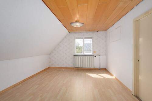 Schlafzimmer DG - 