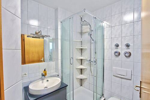 Stilvolles Badezimmer - 