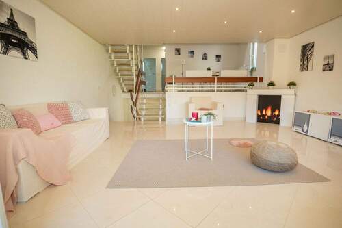 Wohnen - 5 Zimmer Reihenendhaus zum Kaufen in Rechberghausen