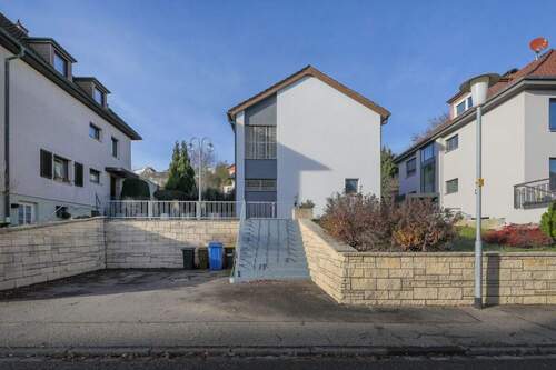 Straßenansicht - 3 Zimmer Einfamilienhaus zum Kaufen in Pforzheim