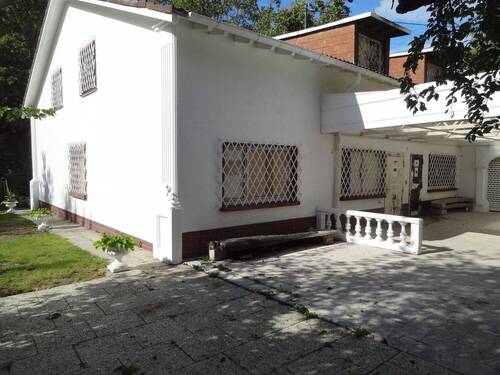 Außenansicht - 1 Zimmer Mehrfamilienhaus, Wohnhaus in Frankfurt am Main