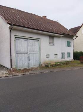 Hausansicht - VERKAUF - Einfamilienhaus mit 2000 m² großem Grundstück in Bohlingen
