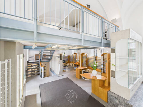 Eingang - 2 Zimmer Mehrfamilienhaus, Wohnhaus zum Kaufen in Bad Königshofen im Grabfeld